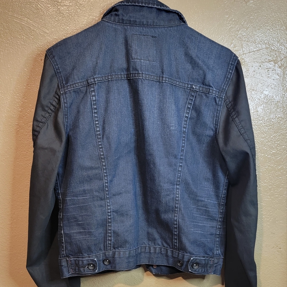 Guess jacket - Picture 2 of 8